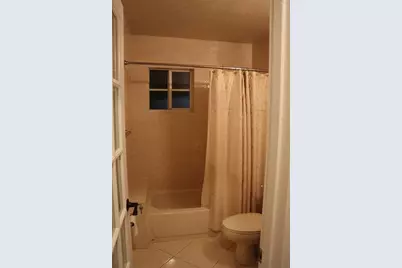 7774  Orleans St, Miramar, FL 33023 - Photo 6