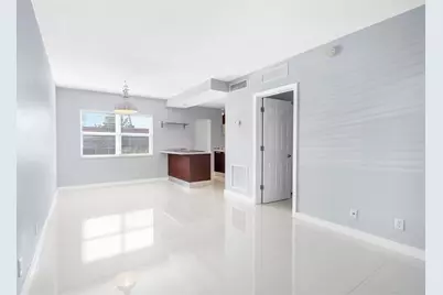 416 NE 15th Ave, Unit #2, Fort Lauderdale, FL 33301 - Photo 8