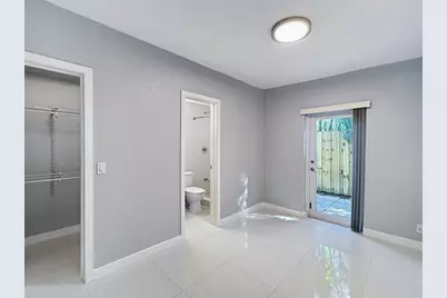 1503 NE 4th Ct, Unit #4, Fort Lauderdale, FL 33301 - Photo 8