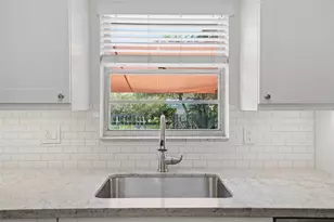 4730 SW 54th Terrace, Davie, FL 33314 - Photo 20