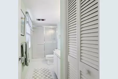 3503  Oaks Way, Unit #510, Pompano Beach, FL 33069 - Photo 24