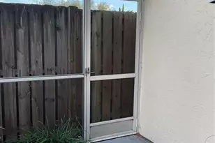 11605 Winchester Dr, Palm Beach Gardens, FL 33410 - Photo 32