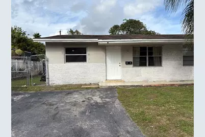 5401 - 5405  17th Ct, Lauderhill, FL 33313 - Photo 1