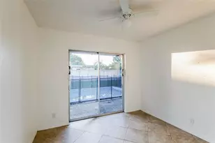 1411 SW 5th Terrace, Deerfield Beach, FL 33441 - Photo 4