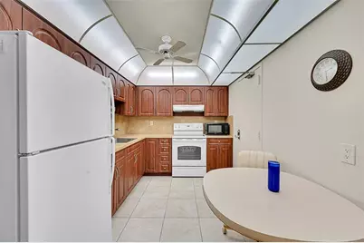 10777 W Sample Rd, Unit #408, Coral Springs, FL 33065 - Photo 4