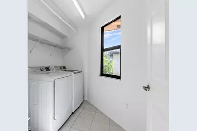 9838  Fairway Cove Ln, Plantation, FL 33324 - Photo 32