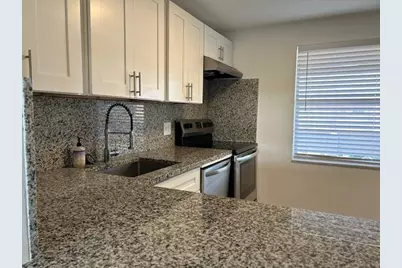 1000  Country Club Dr, Unit #403, Margate, FL 33063 - Photo 12