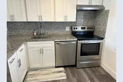 1000  Country Club Dr, Unit #403, Margate, FL 33063 - Photo 10