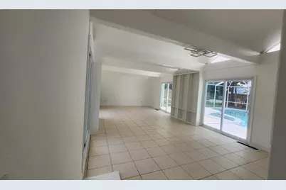 1715  York Ct, Fort Pierce, FL 34982 - Photo 12