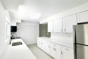 1715 York Ct, Fort Pierce, FL 34982 - Photo 8