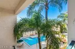 833 Riverside Dr, Coral Springs, FL 33071 - Photo 4