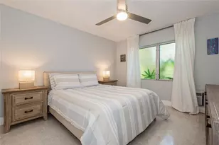 561 Bayshore Dr, Fort Lauderdale, FL 33304 - Photo 16