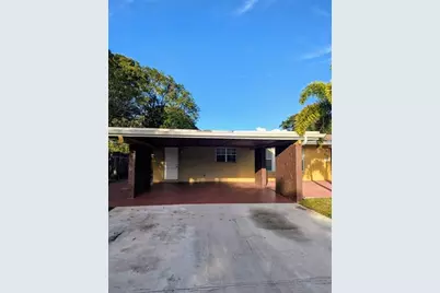 664 W Melrose Cir, Fort Lauderdale, FL 33312 - Photo 2
