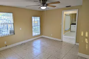 664 W Melrose Cir, Fort Lauderdale, FL 33312 - Photo 20