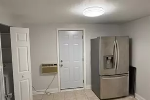 4186 SW 48th Ct, Fort Lauderdale, FL 33314 - Photo 8