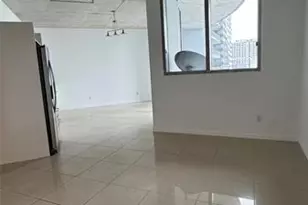 690 SW 1st Ct, Miami, FL 33130 - Photo 6