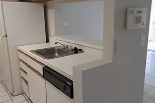 9799 Westview Dr, Coral Springs, FL 33076 - Photo 12