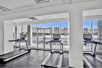 18031  Biscayne Blvd, Unit #1104, Aventura, FL 33160 - Photo 26