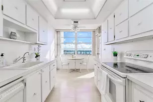 18031 Biscayne Blvd, Aventura, FL 33160 - Photo 6