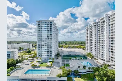 18031 Biscayne Boulevard #1104, Aventura, FL 33160 - Photo 20