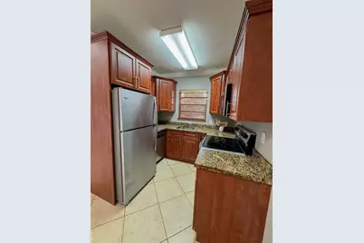 1925  Madison St, Unit #4, Hollywood, FL 33020 - Photo 8