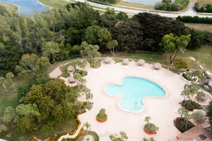 3140 Holiday Springs Blvd, Margate, FL 33063 - Photo 22