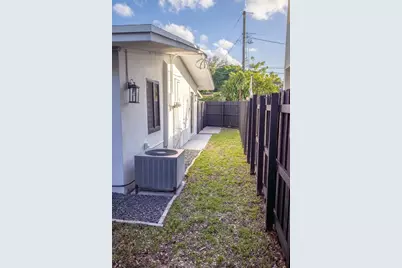 1341 SE 10th Ave, Fort Lauderdale, FL 33316 - Photo 30