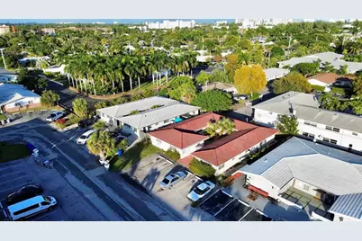 1140 NE 24 Avenue, Pompano Beach, FL 33062 - Photo 4