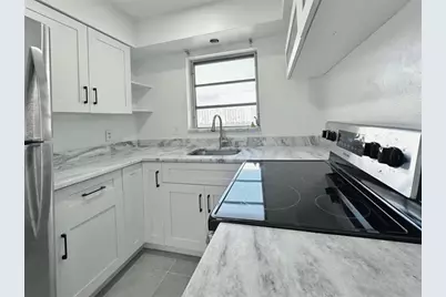 1140 NE 24 Avenue, Pompano Beach, FL 33062 - Photo 18