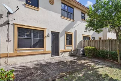 8435  Blue Cove Way, Unit #8435, Parkland, FL 33076 - Photo 34