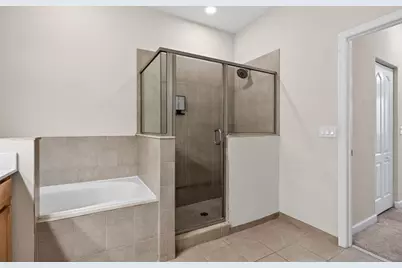 8435  Blue Cove Way, Unit #8435, Parkland, FL 33076 - Photo 26