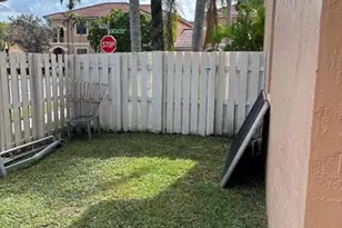 16149 NW 22nd St, Pembroke Pines, FL 33028 - Photo 8