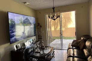 16149 NW 22nd St, Pembroke Pines, FL 33028 - Photo 12