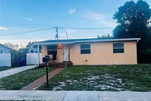 6409 Franklin St, Hollywood, FL 33024 - Photo 2