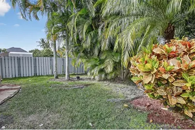 11401 NW 23rd St, Plantation, FL 33323 - Photo 42