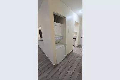 2810  Riverside Dr, Unit #202, Coral Springs, FL 33065 - Photo 20