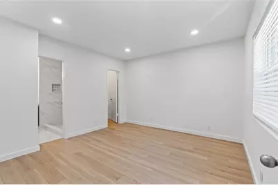 2426 SE 17th St, Unit #207A, Fort Lauderdale, FL 33316 - Photo 12
