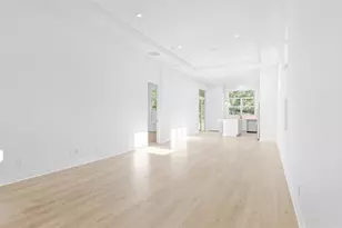 112 SE Via Tirso, Port Saint Lucie, FL 34952 - Photo 8