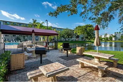 2108 S Cypress Bend Dr, Unit #505, Pompano Beach, FL 33069 - Photo 22