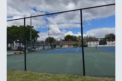 4174  Inverrary Dr, Unit #905, Lauderhill, FL 33319 - Photo 24