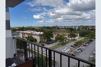 4174  Inverrary Dr, Unit #905, Lauderhill, FL 33319 - Photo 14