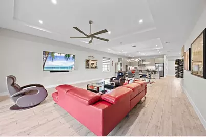 3069 Bellflower Circle, West Palm Beach, FL 33401 - Photo 10