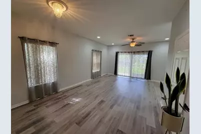 197 NW Eller, Deerfield Beach, FL 33441 - Photo 4