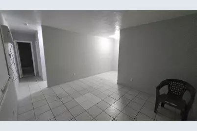16951 NE 18th Ave, Unit #4, North Miami Beach, FL 33162 - Photo 2