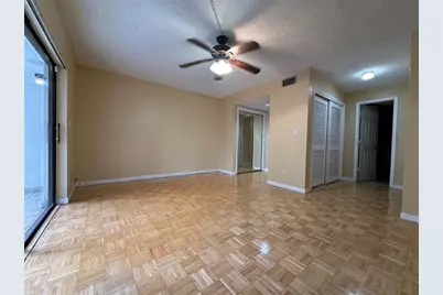 6630  Racquet Club Dr, Unit #163, Fort Lauderdale, FL 33319 - Photo 18