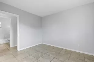 533 NW 15th Way, Fort Lauderdale, FL 33311 - Photo 12