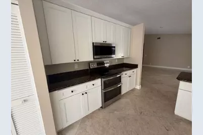 5182 NW 48th Ave, Coconut Creek, FL 33073 - Photo 6