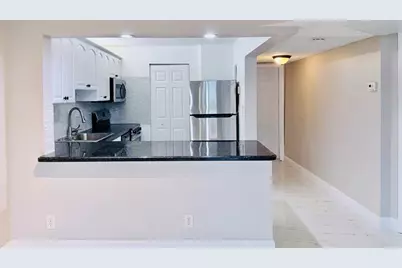 8060  Colony Cir, Unit #209, Tamarac, FL 33321 - Photo 8