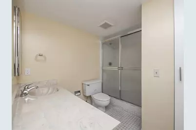 3900 N Hills Dr, Unit #409, Hollywood, FL 33021 - Photo 14