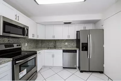 3900 N Hills Dr, Unit #409, Hollywood, FL 33021 - Photo 8